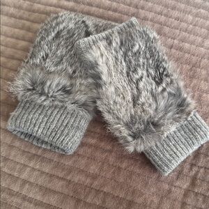Grey Genuine Fur Sleeveless Gloves